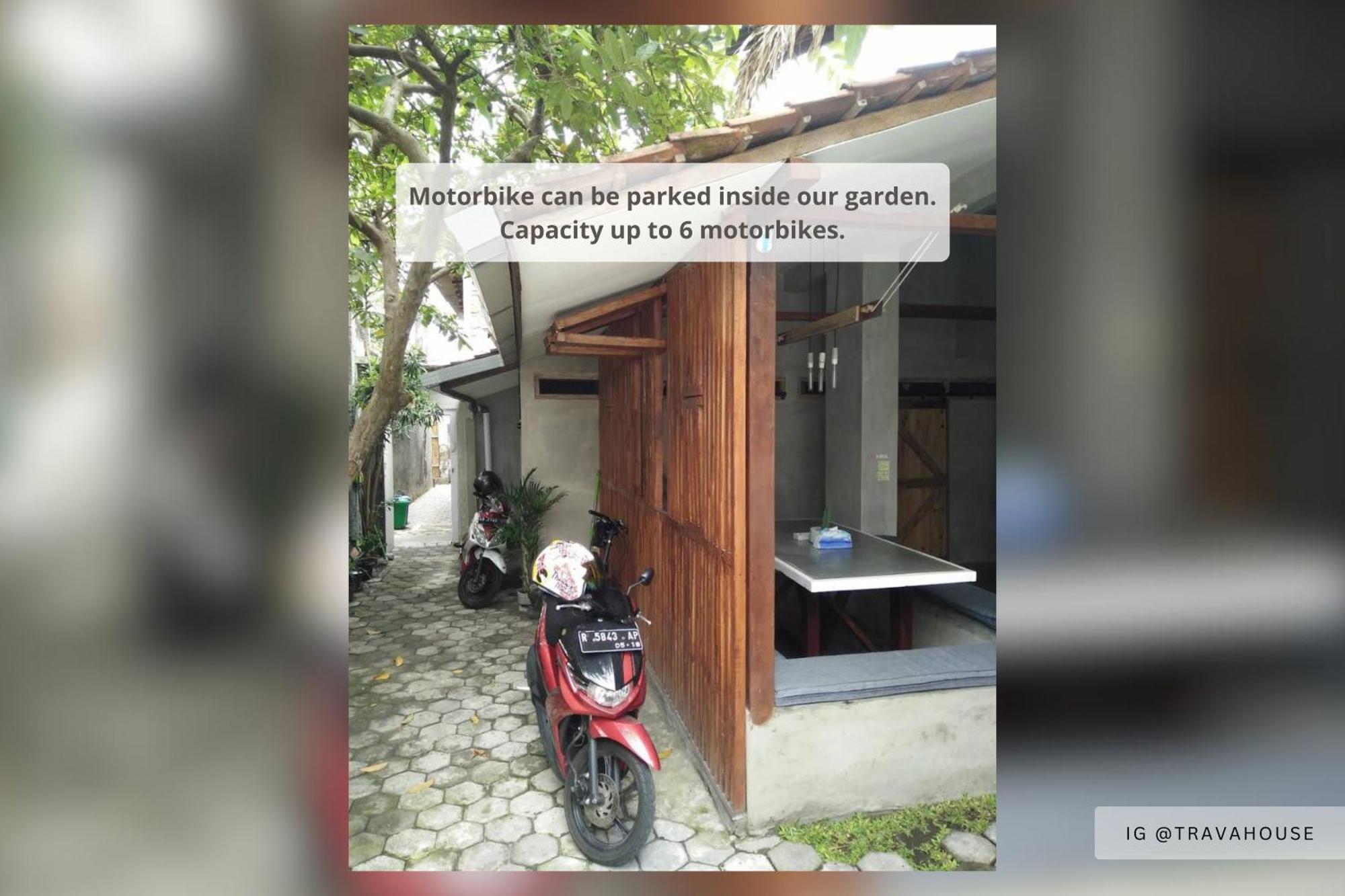 Trava House Hostel Yogyakarta Ngoại thất bức ảnh